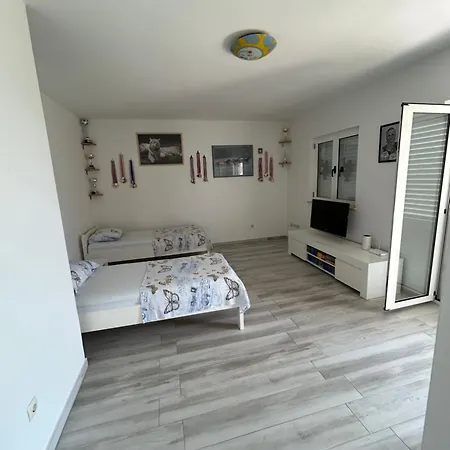 Ivica Apartamento